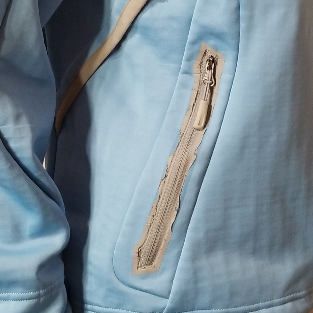 H.P.- Under Armour- Performance Light Blue Medium… - image 3